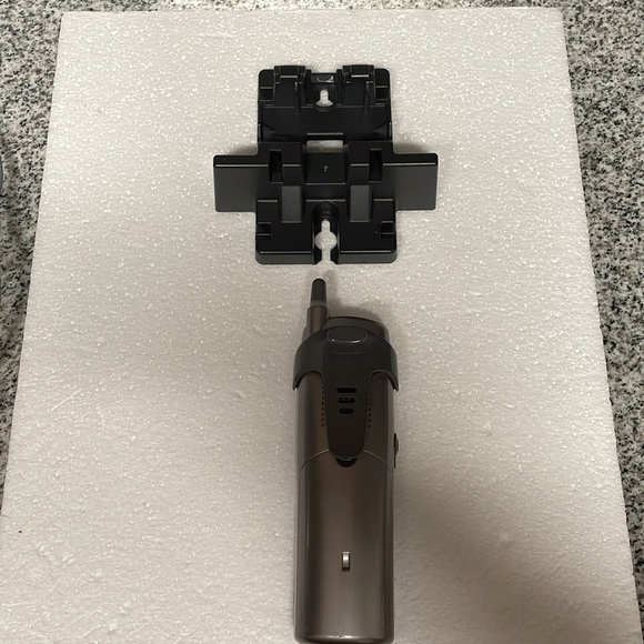 EUC Panasonic Digital House Phone Built In answering machine Model# KX-TG5432 - Picture 9 of 10